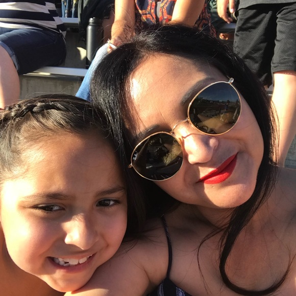 Meet your Posher, Irma - Picture 1 of 1